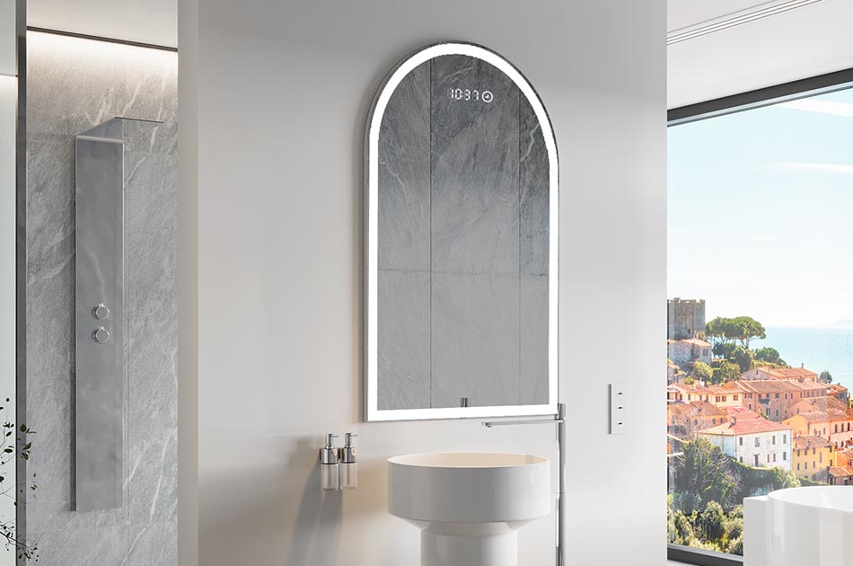 Miroir irrégulier avec éclairage LED d’ambiance – miroir décoratif | ARTFORMA