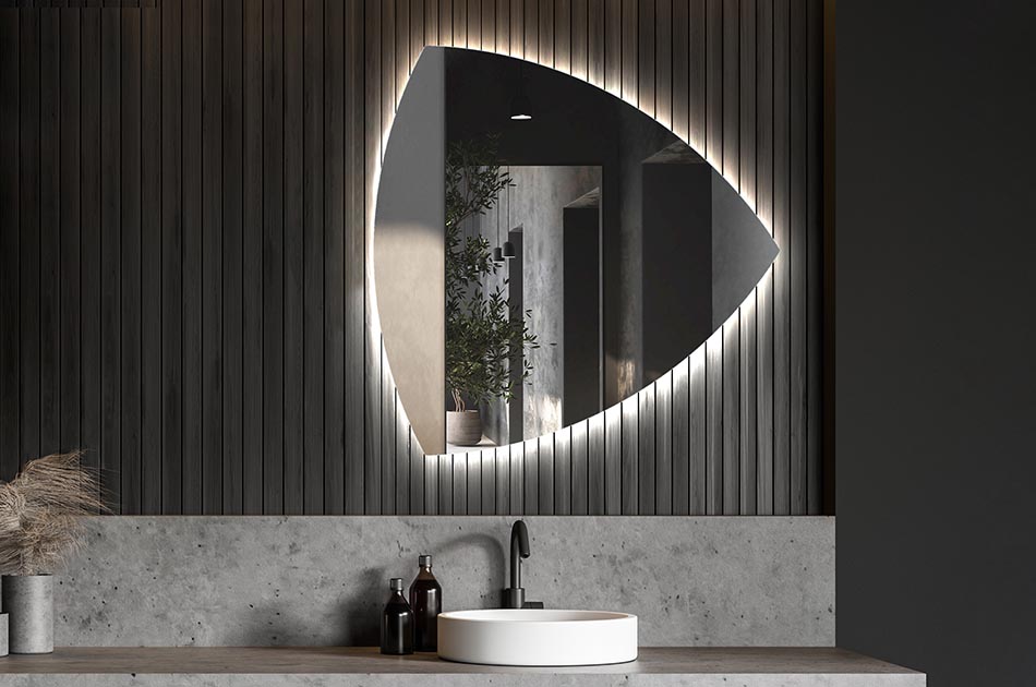 Miroir irrégulier avec éclairage LED d’ambiance – miroir décoratif | ARTFORMA