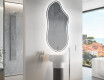 Miroir de salle de bains LED de forme irrégulière F223