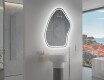 Miroir de salle de bains LED de forme irrégulière G223 #9