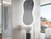 Miroir de salle de bains LED de forme irrégulière K221