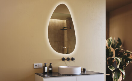 Miroir irrégulier avec éclairage, 64×104 cm, bicolore, interrupteur tactile, tapis chauffant